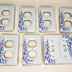 Leviton Porcelain Ceramic 5 Outlet 1 double toggle Plate Cover White & Blue Floral Electrical
