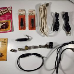 LOT OF VINTAGE ELECTRONIC PLUGS SOCKETS CONNECTORS CAPS WIRES DIN MIXED