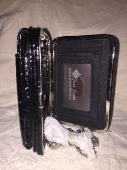 Phone/Wallet with chain