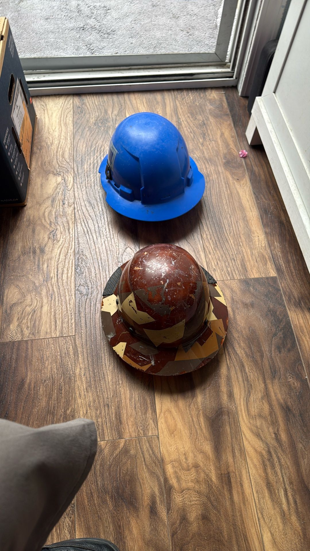 Vendo Cascos Para La Construcción 