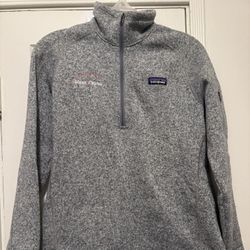 Patagonia Women’s Sweater Zip Fleece Size Medium