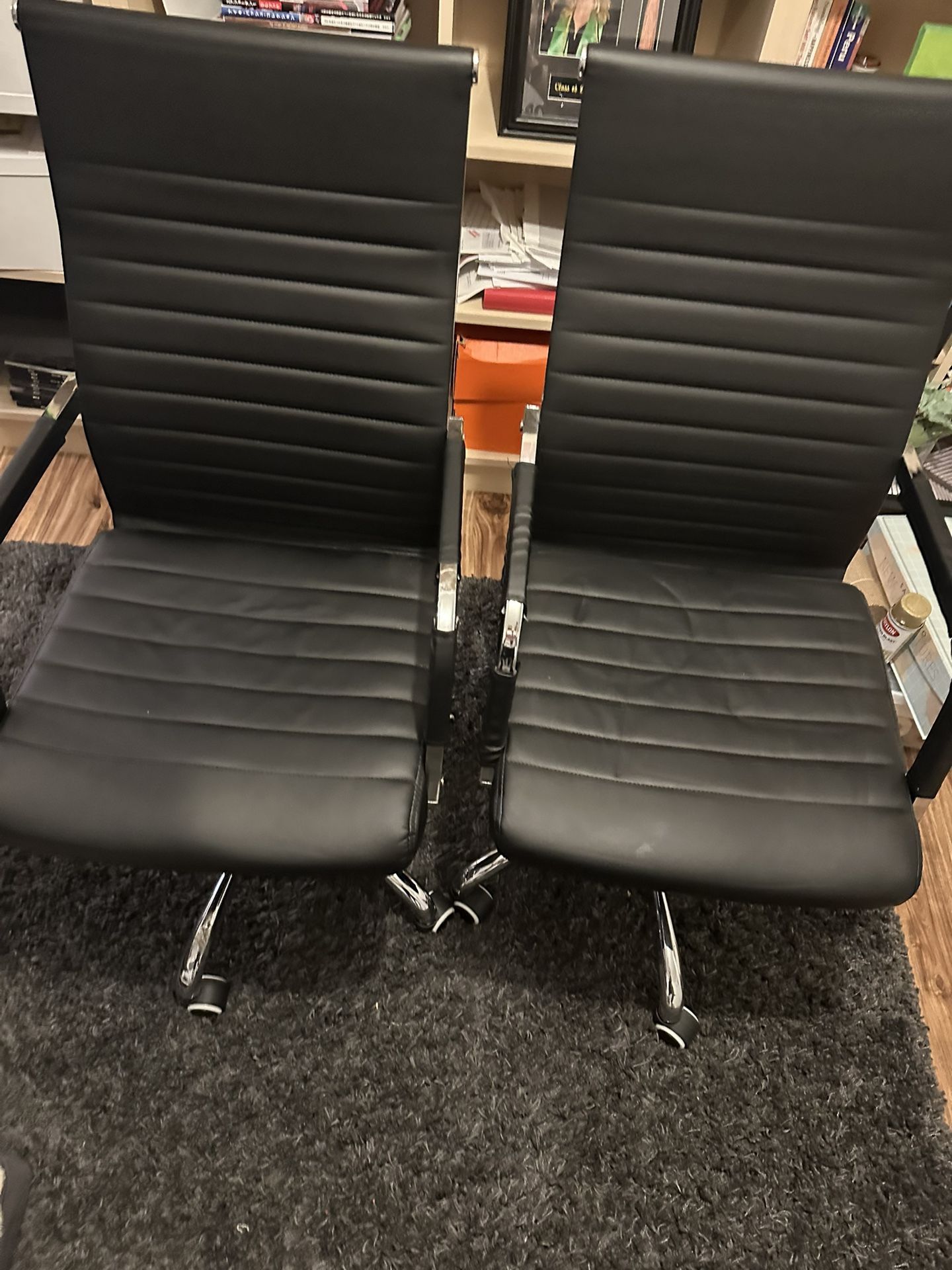 Office Chairs 