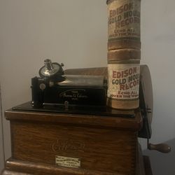 Edison Standard Original Finish Oak Phonograph