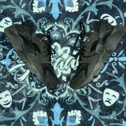 NIKE HUARACHE SNEAKERS