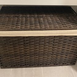 Large Wicker Trunk / Storage Basket