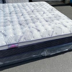 Queen Bamboo Plush Comfort Europillow Top 12inch Mattress!