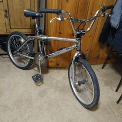 2000 Dyno Zone Bmx Bike