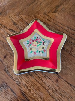 Vintage Christmas Chokin - Star Shaped - Gold Trimmed - Decorative Plate - Jamestown China