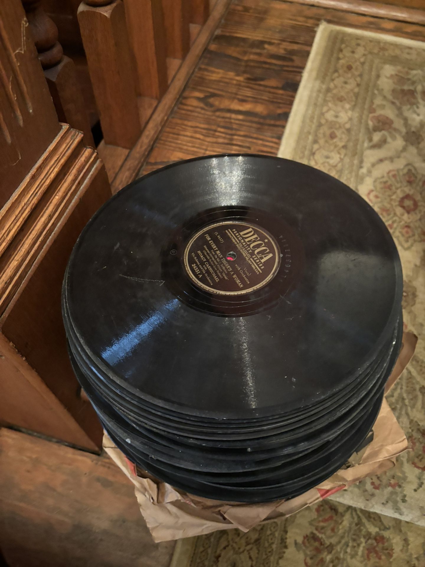 Lot of numerous 78 RPM records