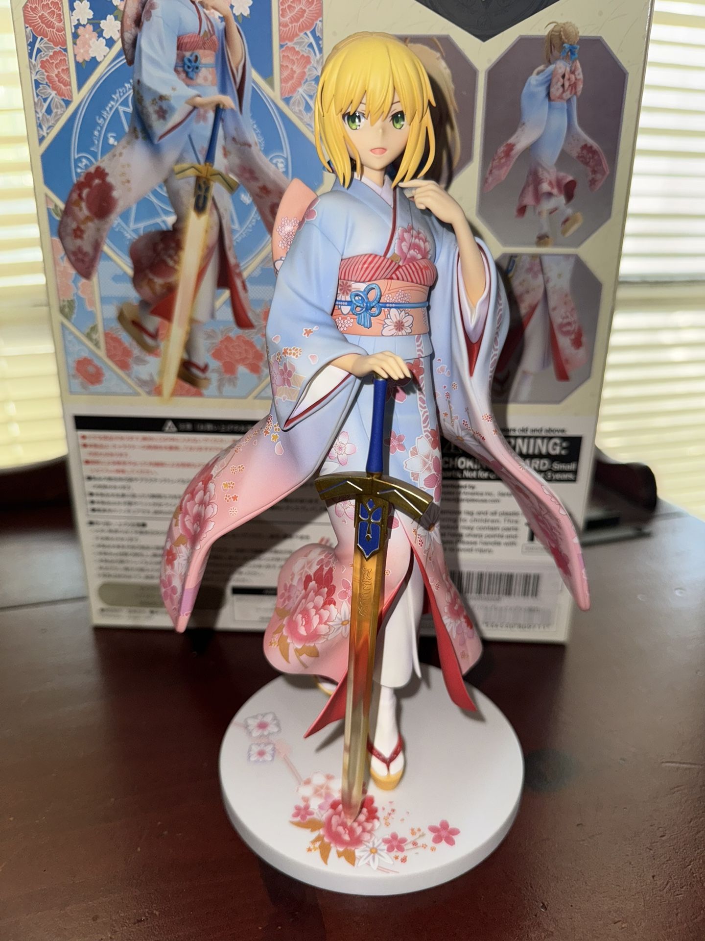 ゲームキャラクター Fate/stay night SABER 1/7 Haregi Ver. Fate/stay night SABER 1/7 Haregi Ver.