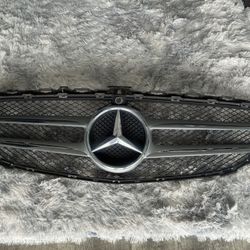 Mercedes-Benz 300C,350e Front Grill, Original 