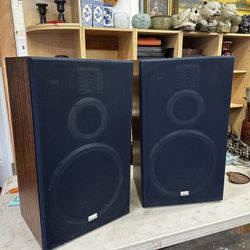 Pair of Vintage SANSUI S-900 Classique Speakers Blue Grills Cable Tested