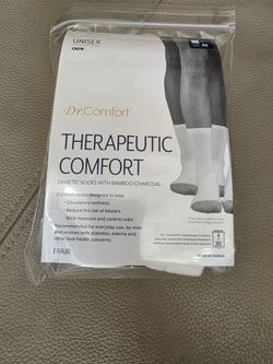 Dr. Comfort Diabetic Socks with Bamboo Charcoal – Size Medium