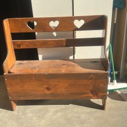 Solid Wood Cute Bench With Storage 