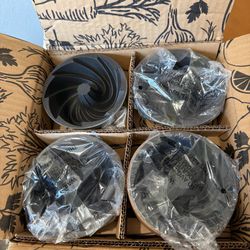mini fluted pans-Good Housekeeping set of 3 in box- perfect condition!