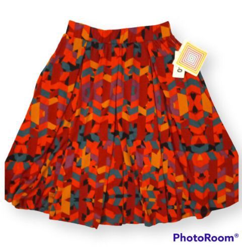 NWT!! LuLaRoe Madison Skirt