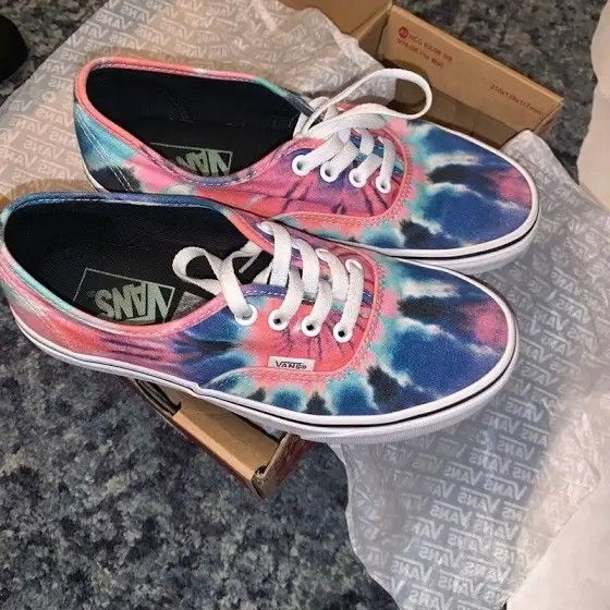 Authentic Tie-dye Vans Women Size 8