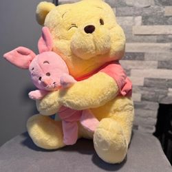 Jumbo Winnie The Pooh Plushie