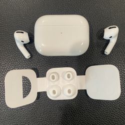 Apple AirPod Pro, used, Model A2084