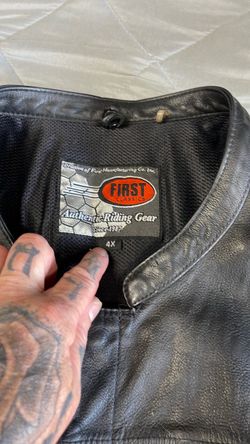 Leather vest 4x