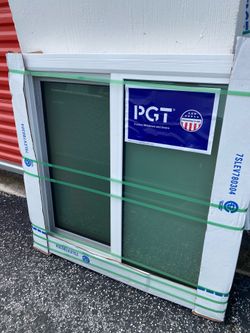 PGT 37x37 IMPACT BATHROOM WINDOW PRIVACY GLASS