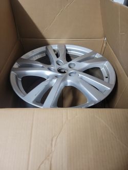 Rims and lug nuts