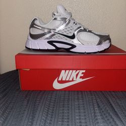 Nike V5 Rnr 