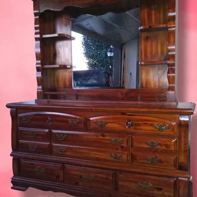 brown dresser with hutch Shaker Changing Dresser & Hutch Top (FQP #105 SH & #109SH) main image 0