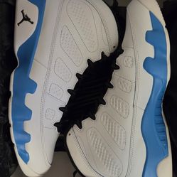 2024 Jordan 9 Powder Blue Retro Size 11