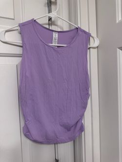 Lavender Sleeveless Athletic Tank Top