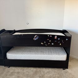 Free Bunk Bed / Mattress 