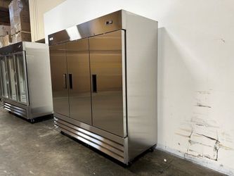 NSF Stainless Steel Reach-In Commercial 3 door freezer CFD-3FF