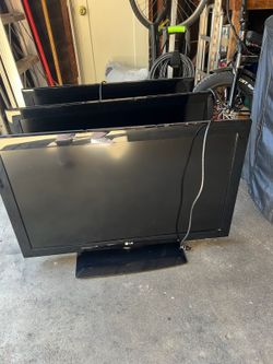 TV's -2   40 inch , 1  45 inch