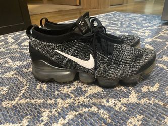 Nike Air VaporMax Flyknit Sneakers