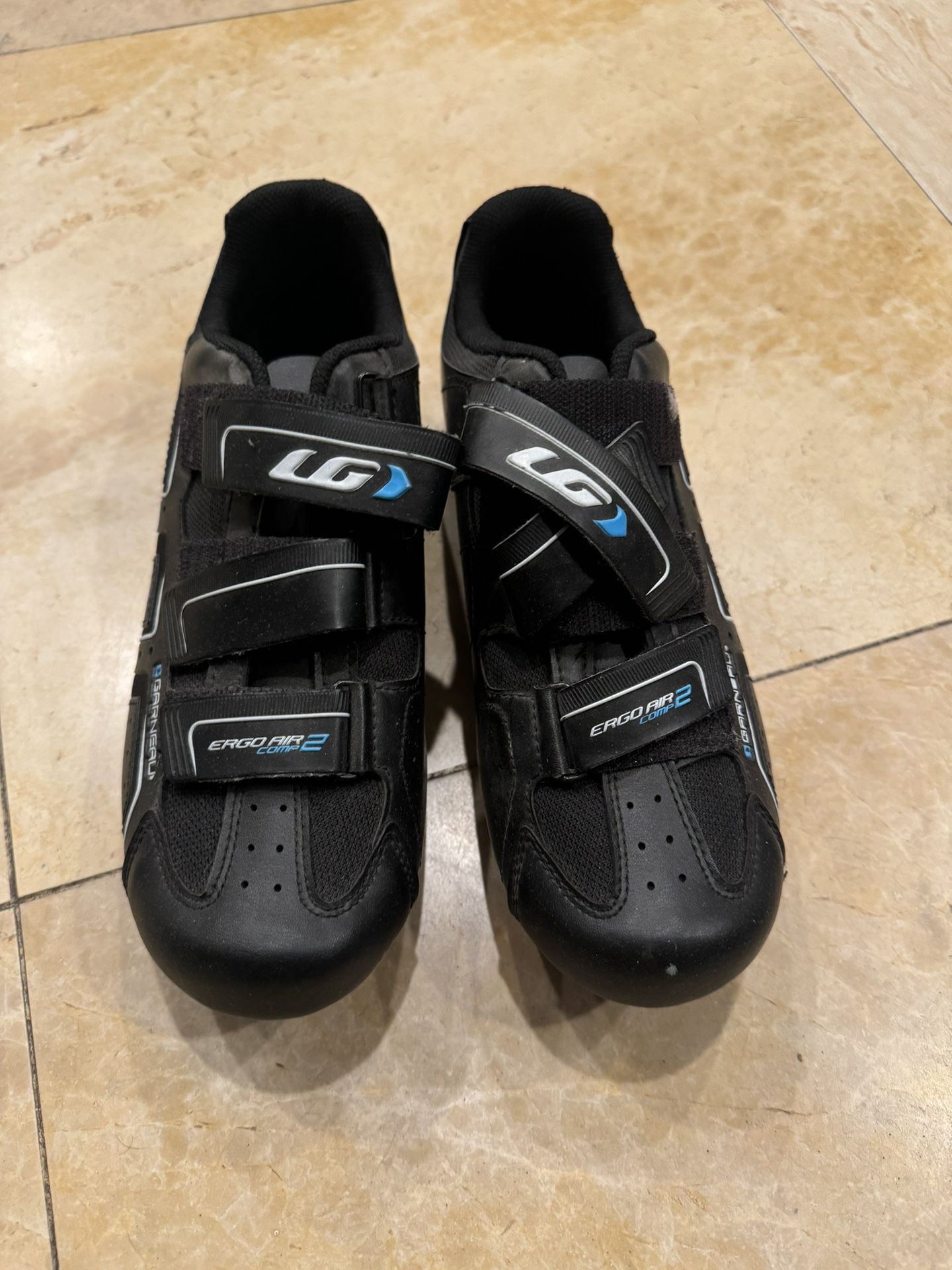 Louis Garneau Ergo Vent Cycling Shoes Size 6.5 (41)