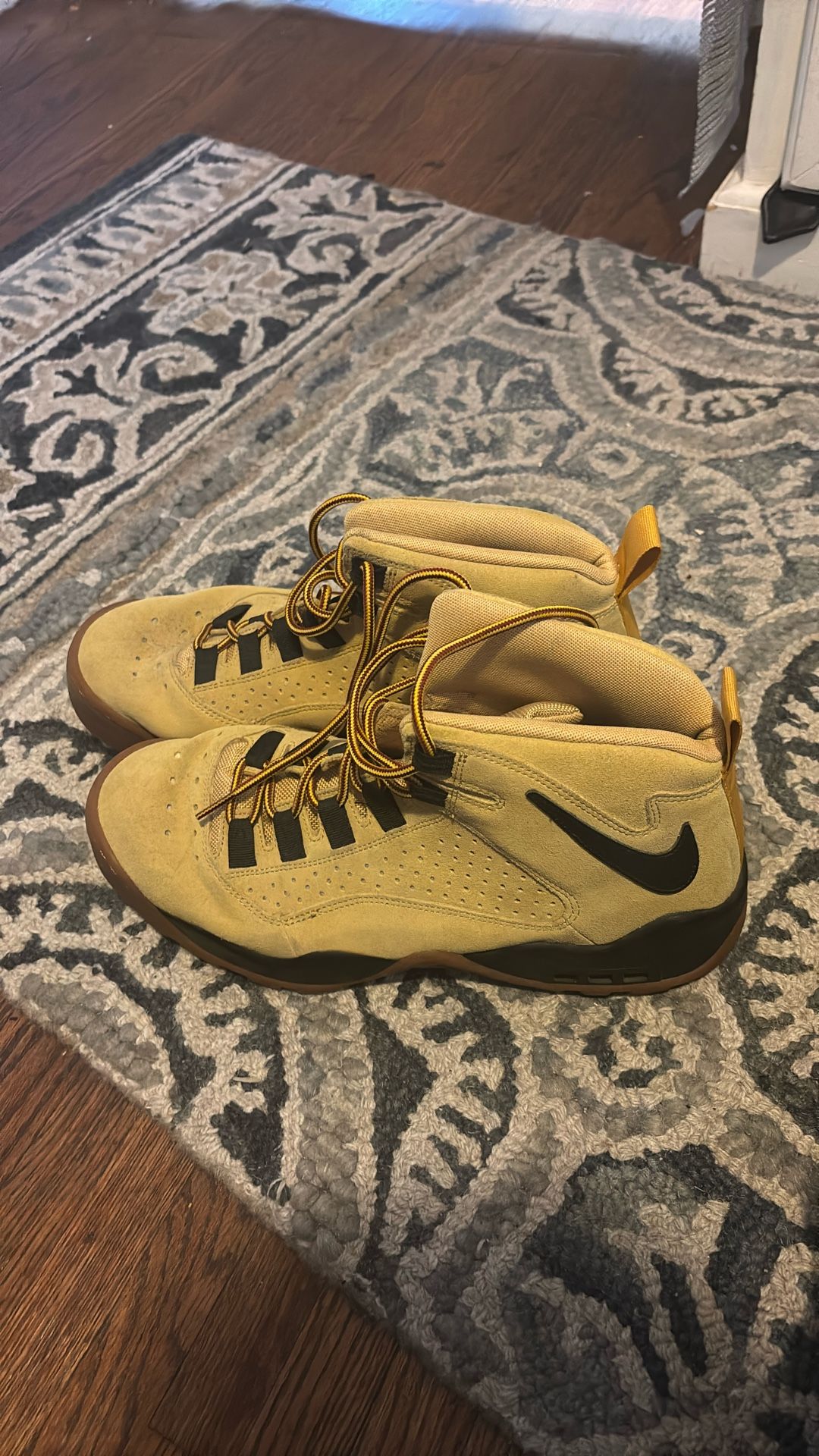 Nike Air Darwin Wheat