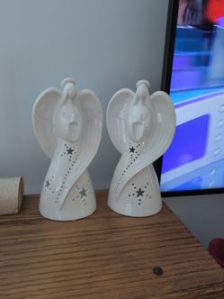 Set of ceramic Yankee candle white tea light angel candle holders