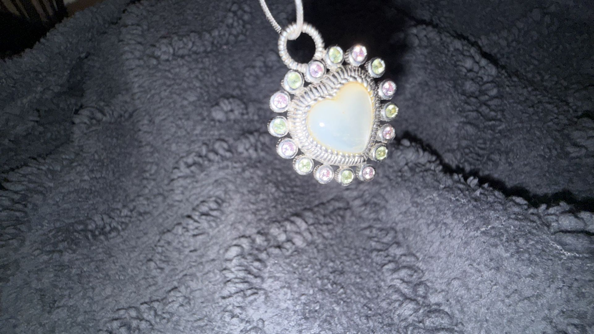 Vintage Kirks Folly Gold Tone Enamel “Forget Me “ Knot Locket Necklace