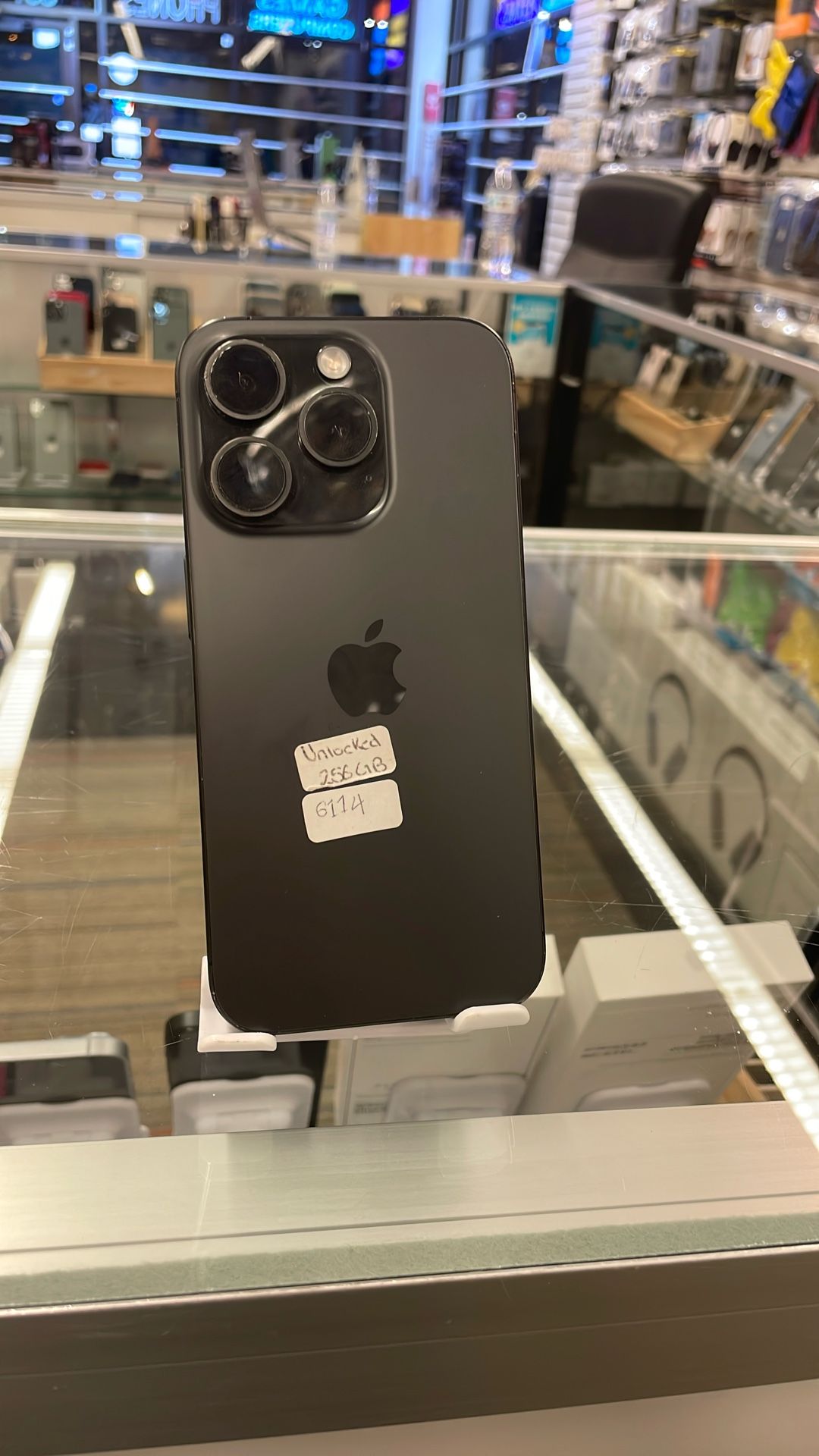 iPhone 15 Pro