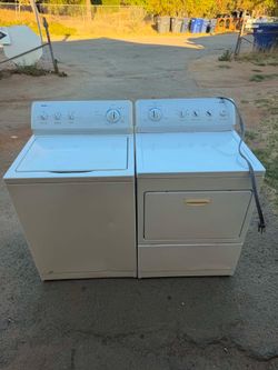 Kenmore washer and electric dryer laundry set