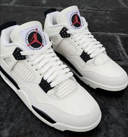 Jordan 4 Flightclub size 9 (NO TRADES PRICE IS FIRM)