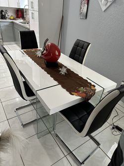 Modern White Dining Room Table 
