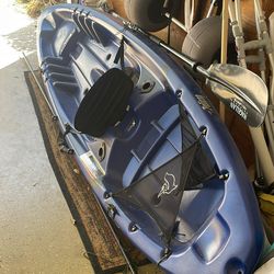 Fishing kayak