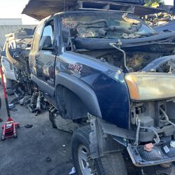 2005 Silverado Diesel 6.6 For Parts