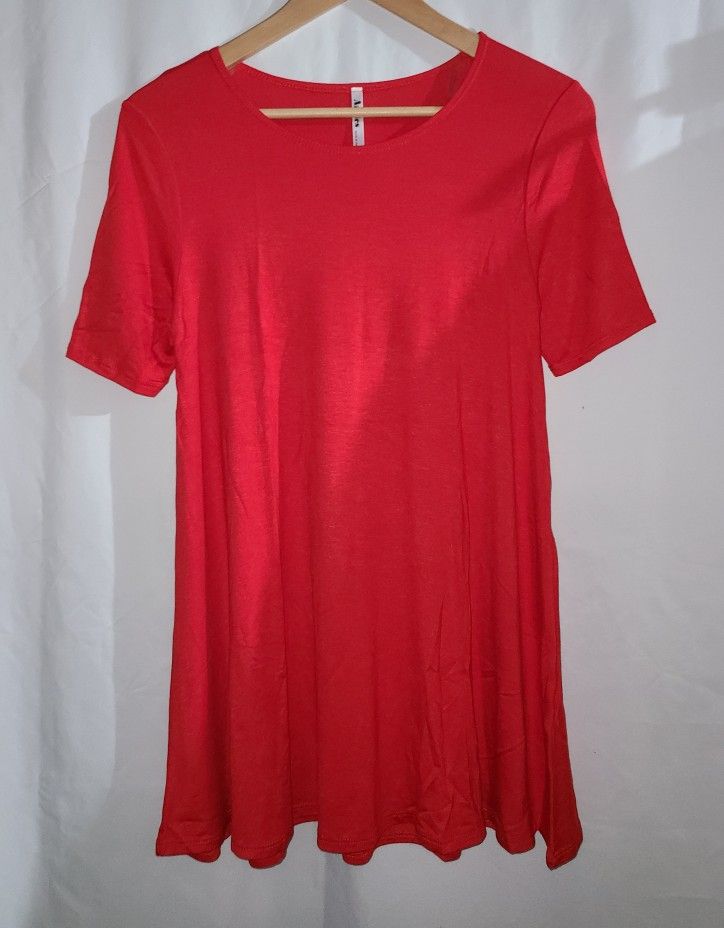 Azules Red Short Sleeve Tunic Dress Shirt Size S
Pit 16.5"
Length 28.5"