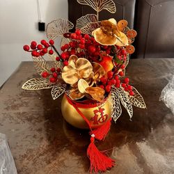 Chinese New Year Flower Pot, Red Berries Bouquet Bucket Good Wishes Ornament for Spring Festival Wedding Party Home Deco
