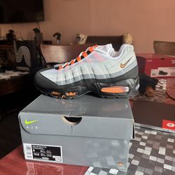 Air Max 95 Mandarin 