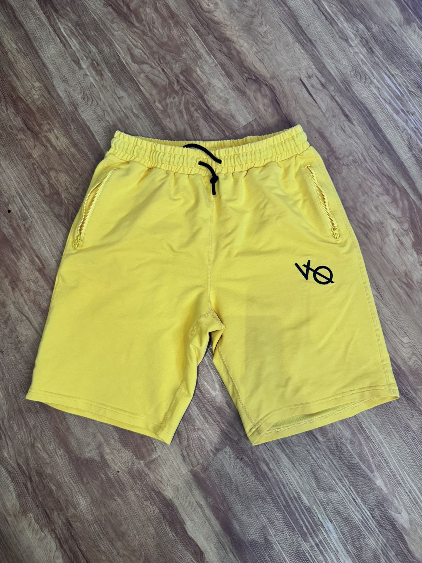 Vanquish Fitness Shorts Mens XL Yellow Zip Pockets Athletic Performance Workout