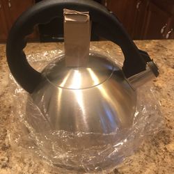 Tea kettle brushed stainless steal.brand new!. B/0