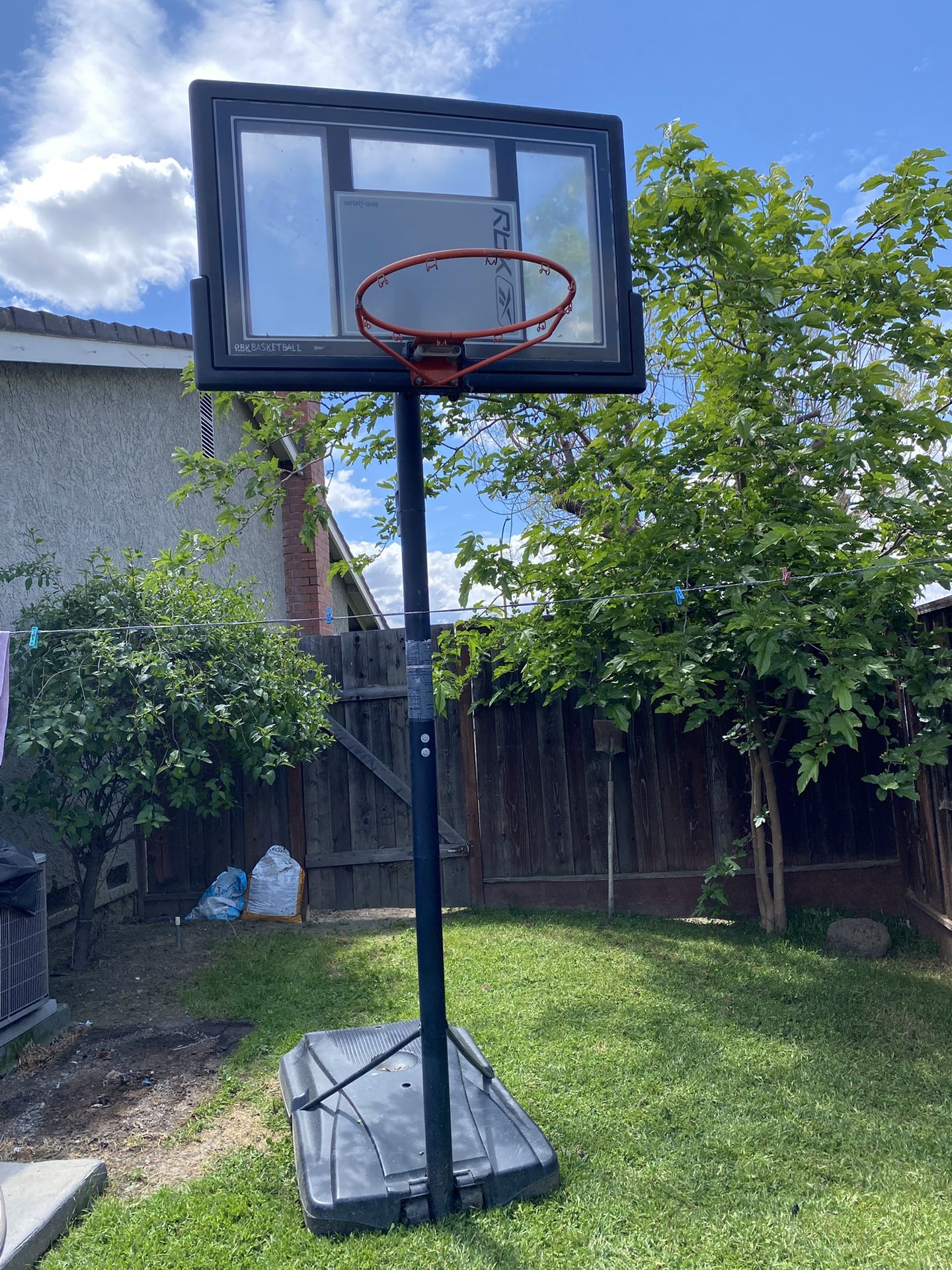 Portable Basketball Hoop